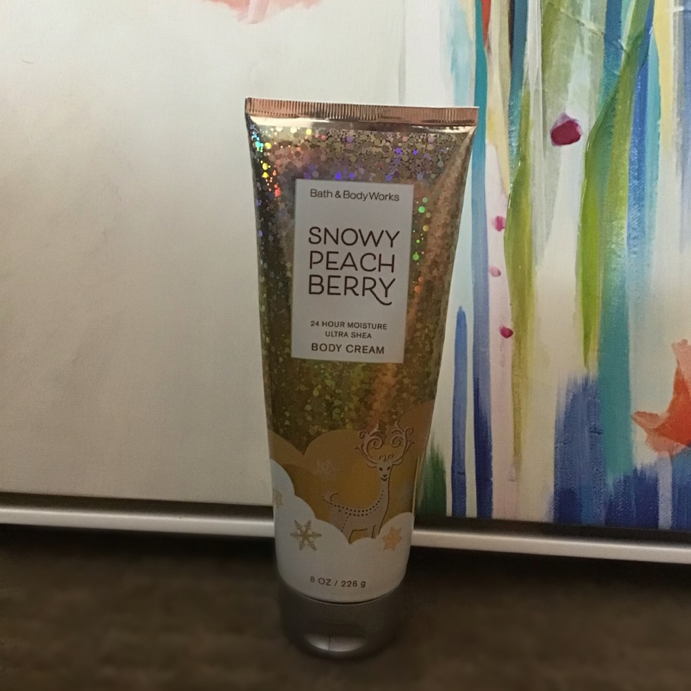 Snowy Peach Berry Lotion